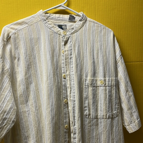 In Private cream/black striped button down short sleeve shirt. Size Large - Picture 2 of 6